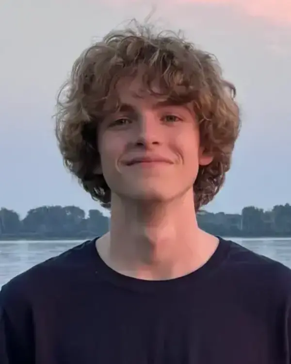 Davis D.